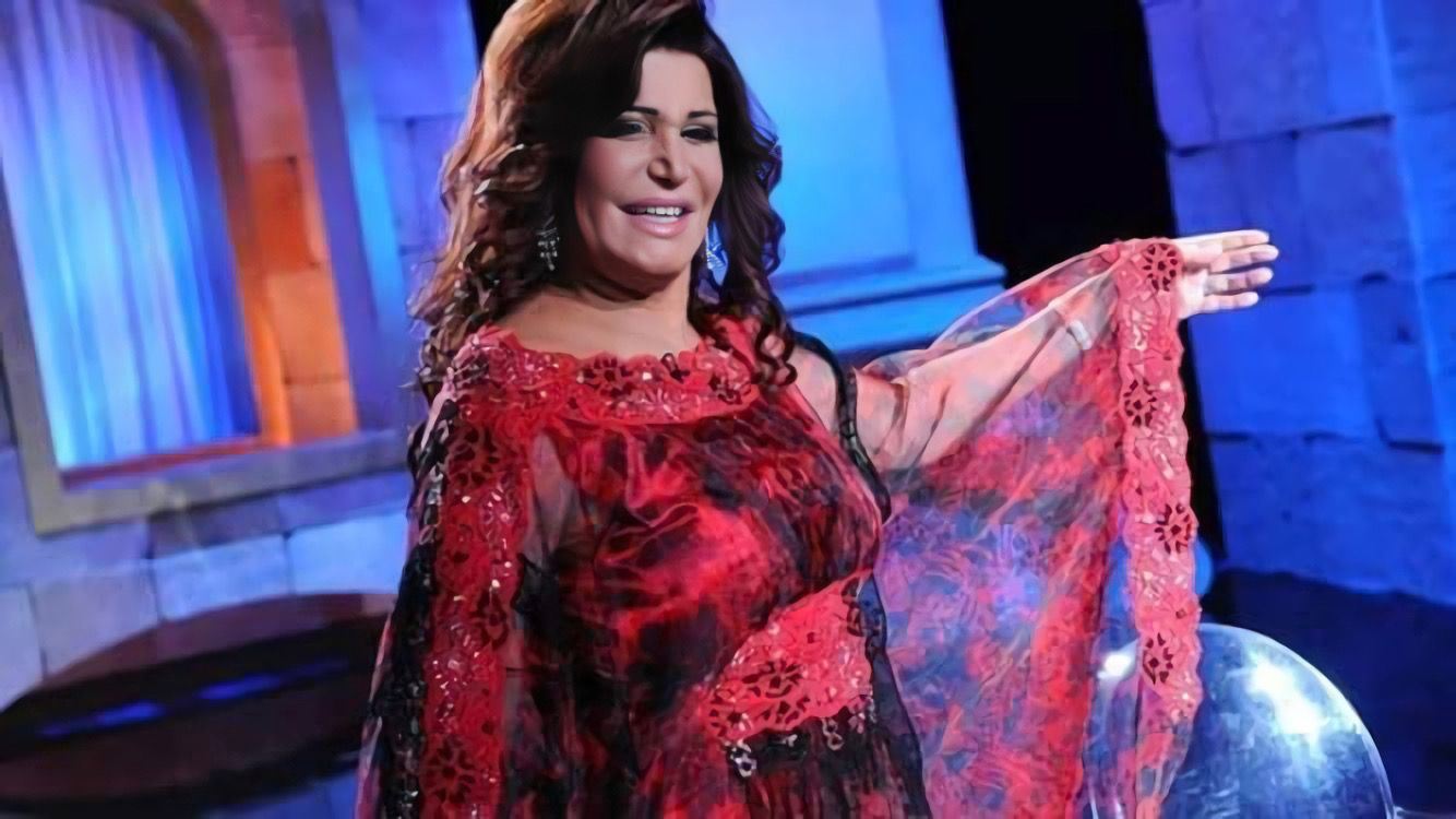 هل دخلت نجوى فؤاد في غيبوبة بعد رحيل سمير صبري؟