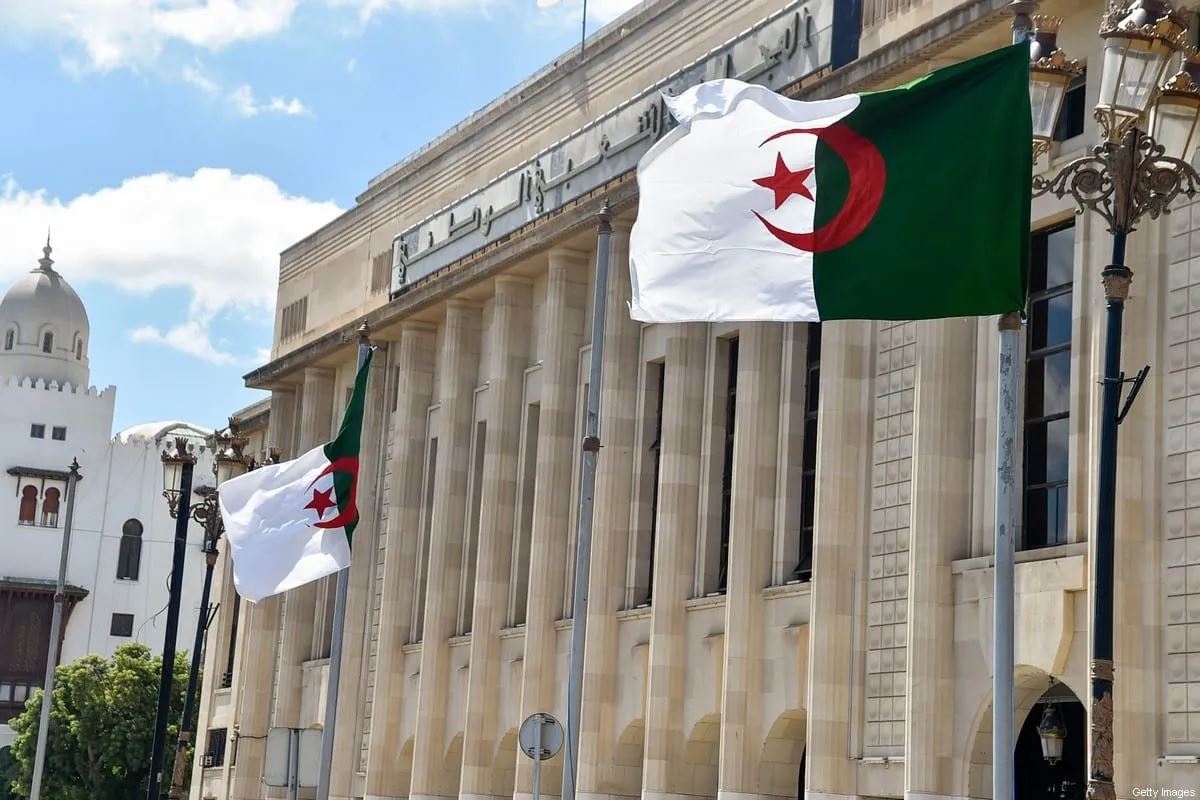 الجزائر تعلّق معاهدة تعاون مع إسبانيا بعد تغيير موقفها من الصحراء الغربية