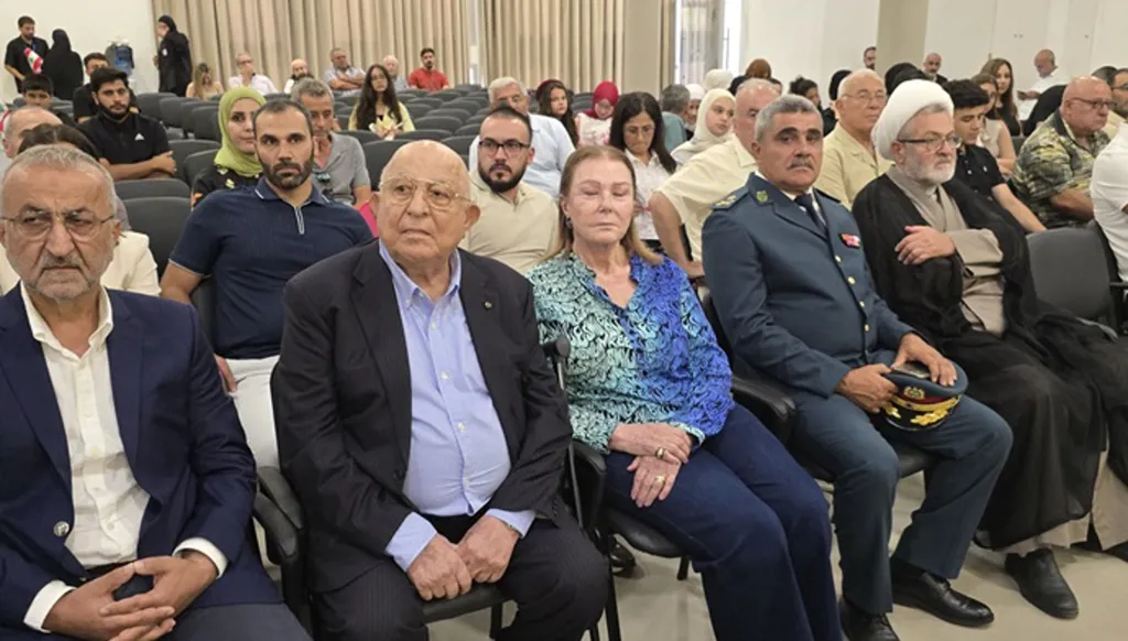 "تحية للجيش في عيده"... أمسية غنائية في الزرارية جنوب لبنان