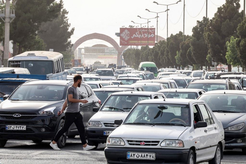 الخزانة الأميركية تفرض عقوبات على شبكة تبيع نفطاً إيرانيّاً