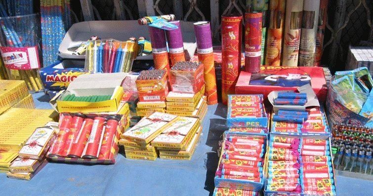 "ما حدا أحسن من ابني"... أمّهات يحتفلن برسوب أولادهنّ في الامتحانات الرسمية: "شو آخر الدني؟"