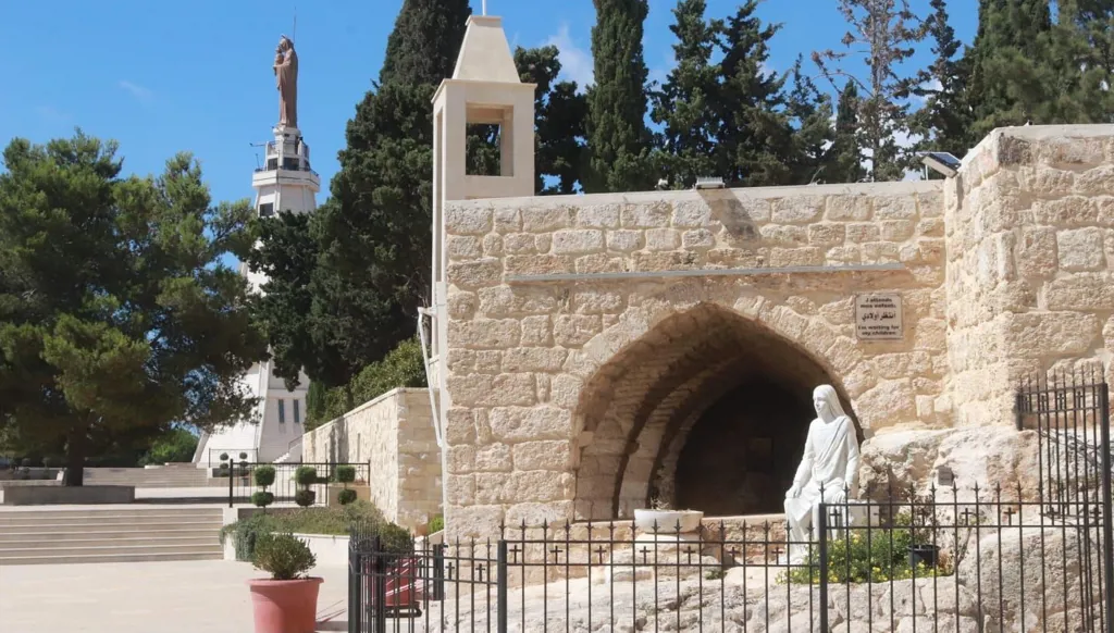 بلدية مغدوشة تحذر من تداول أخبار غير دقيقة وتدعو لاعتماد بياناتها الرسمية