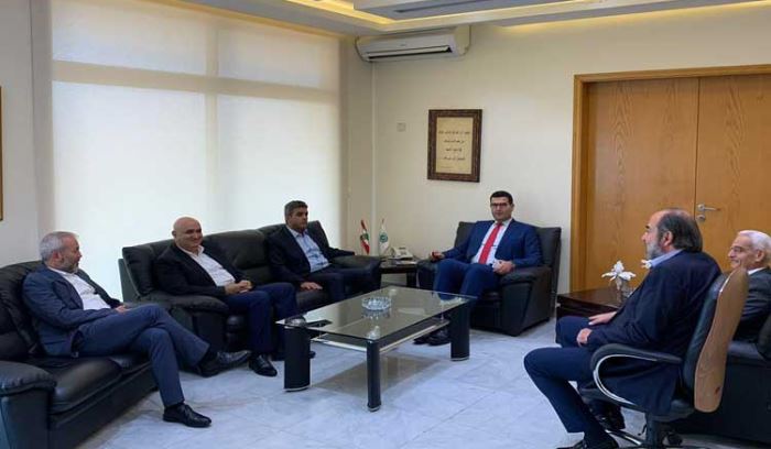 تصدير التفاح اللبناني والعنب بين "الجمهورية القوية" والحاج حسن