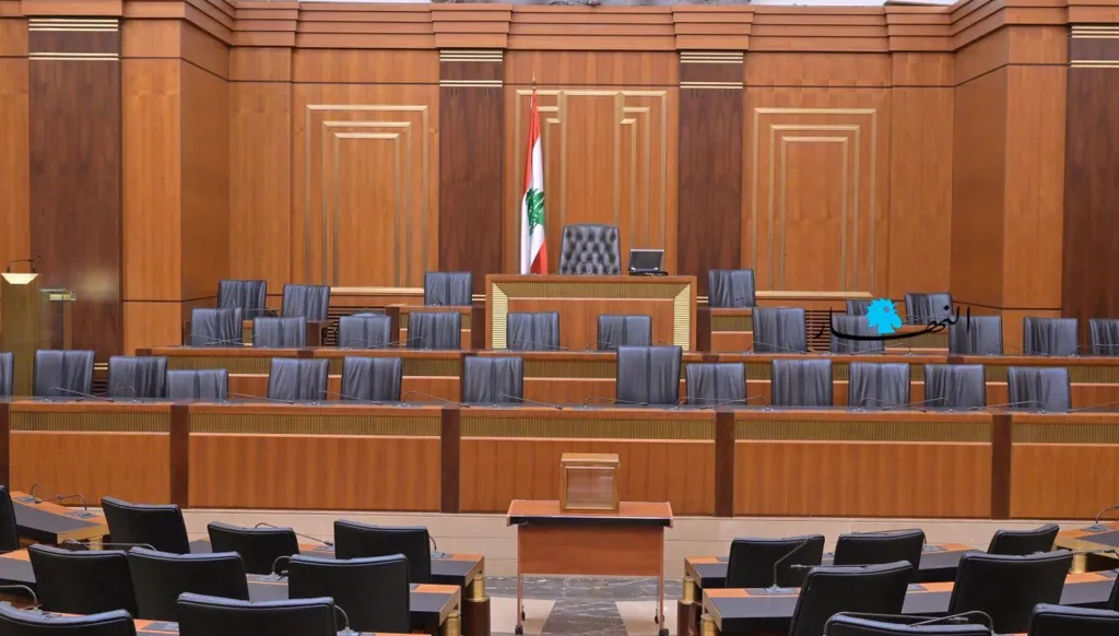 رئيس أو لا رئيس... نزع السلاح أولاً