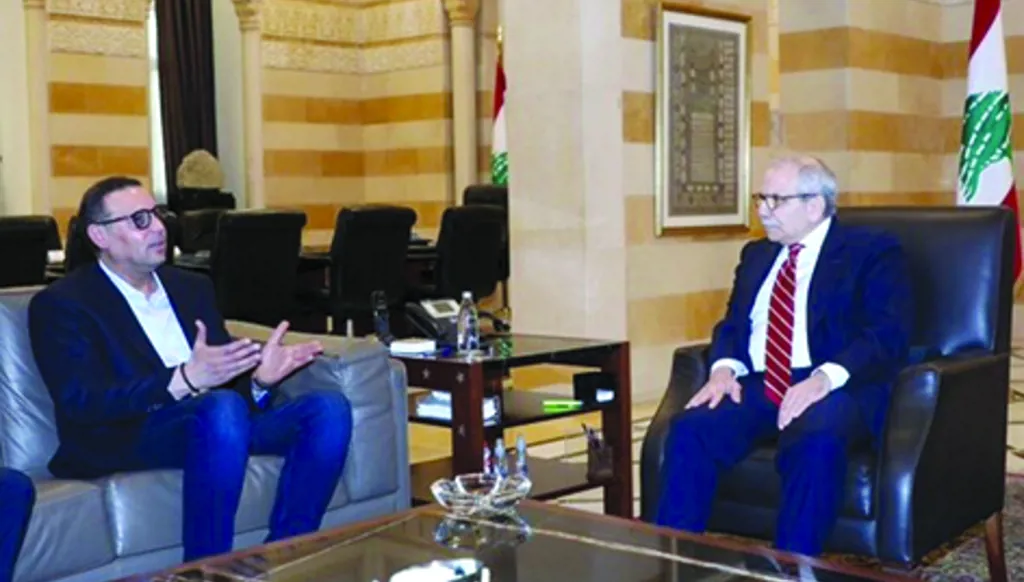 عدم ارتياح لاستقبال سلام للقذافي