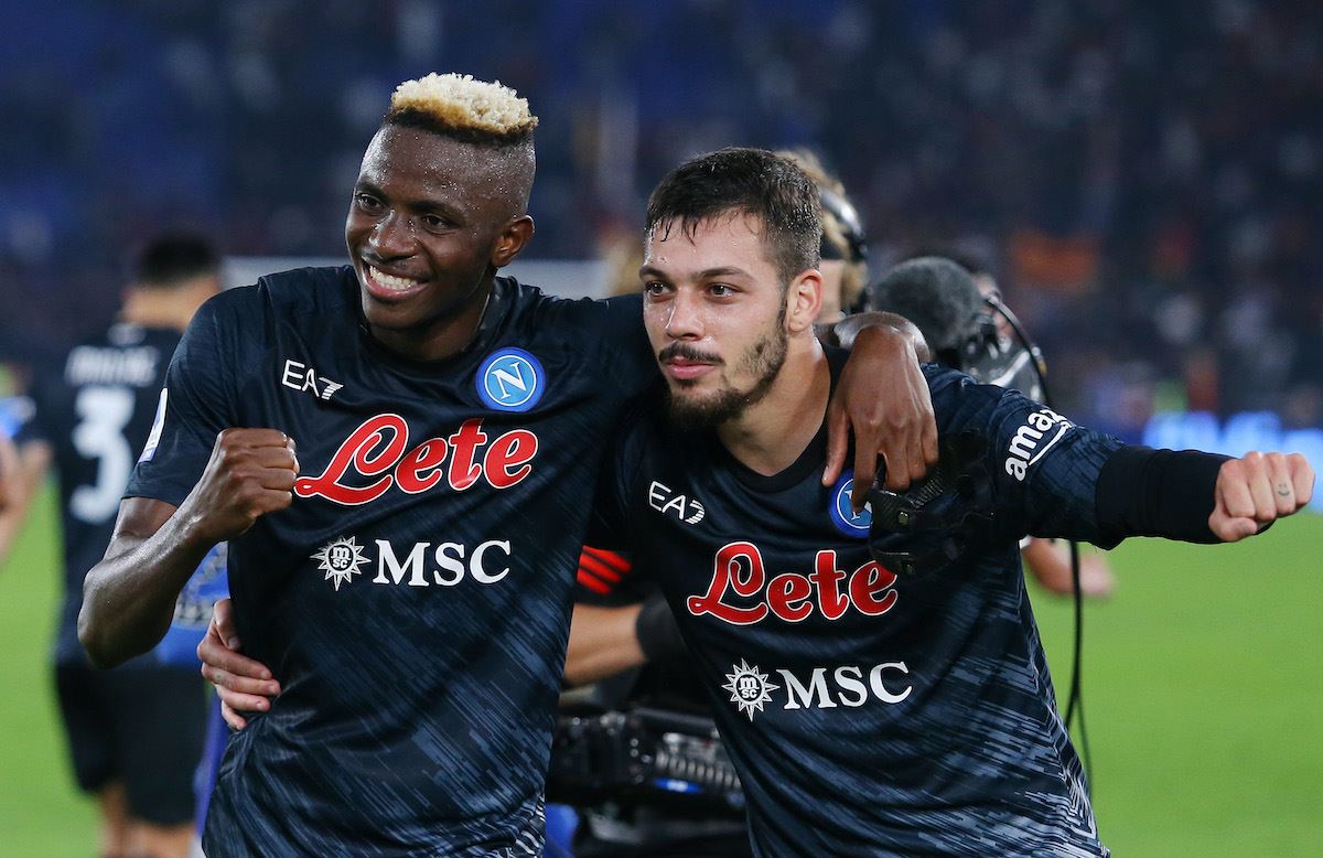 نابولي للاستمرار بالصدارة وقطبا ميلانو لمواصلة الصحوة