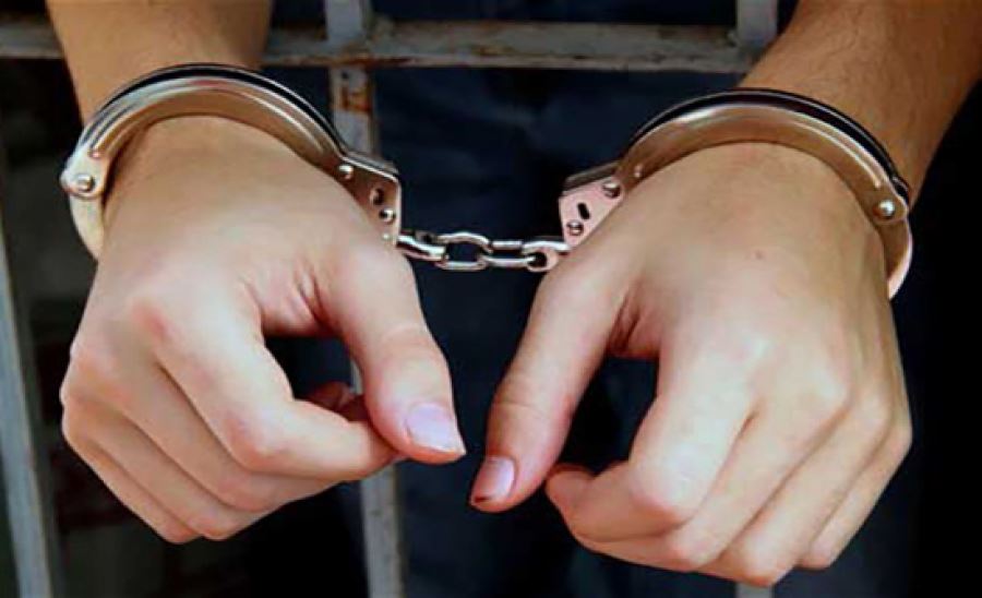 توقيف موظّفة في جمعية أهلية في صيدا... اختلاس أموال وهبات