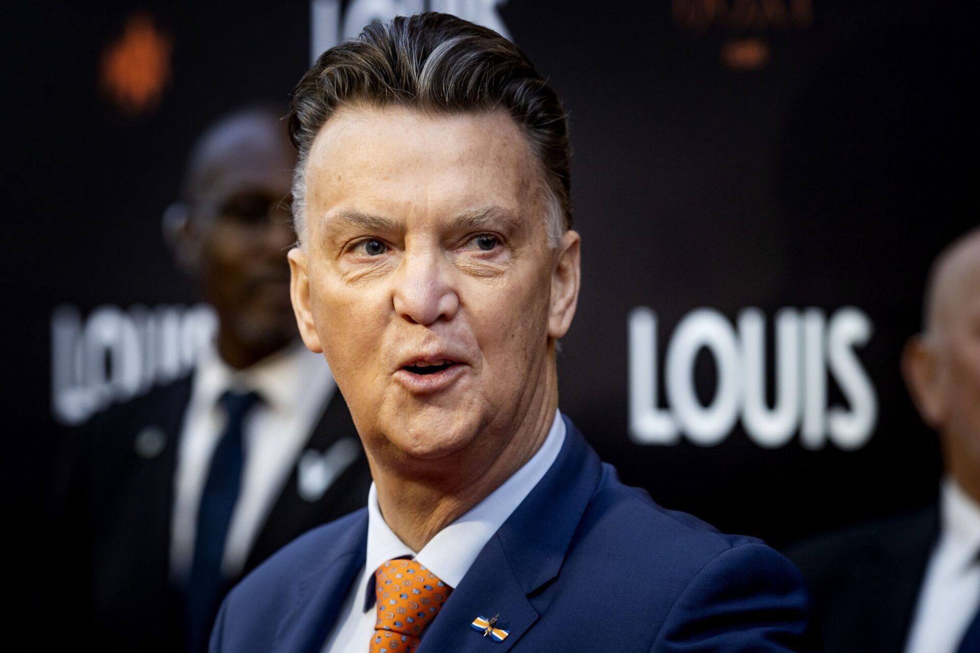 فان غال لقيادة هولندا للقبها الأول