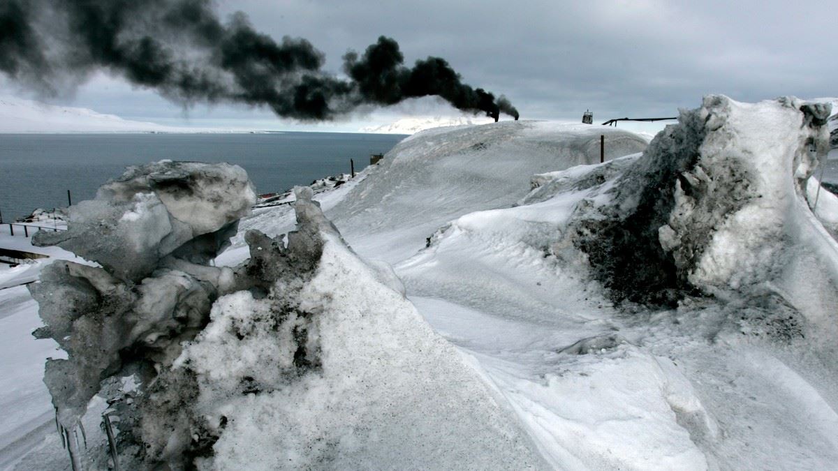 حرائق القطب الشمالي تتسبب بانبعاثات كربونية "كارثية"... الأرض في حالة سيئة