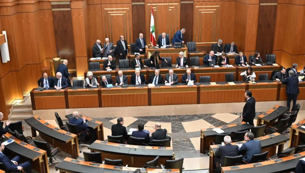 اليوم الثاني من جلسات مناقشة البيان الوزاري لمنح الحكومة اللبنانية الثقة