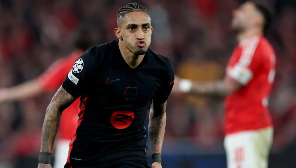 برشلونة يدين لرافينيا هذا الموسم