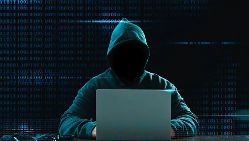 موجة احتيال في الهند: انتحال صفة الشرطة لابتزاز الأموال عبر الهاتف والإنترنت