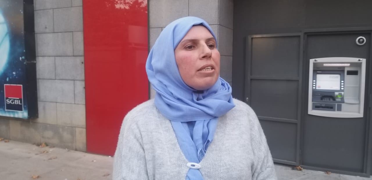 بعد حصولها على تعهد خطي بتحويل مبلغ 6 آلاف دولار... خروج المودعة وإبنتها من فرع "sgbl" زحلة