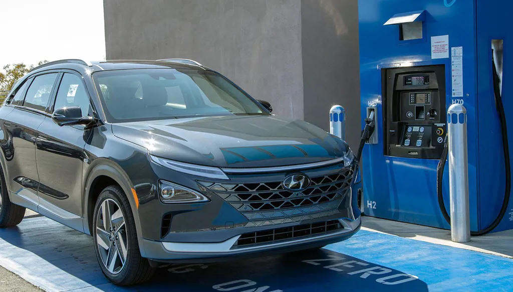 خلايا الوقود الهيدروجيني: الطريق نحو تنقل أكثر نقاءً مع هيونداي نيكسو