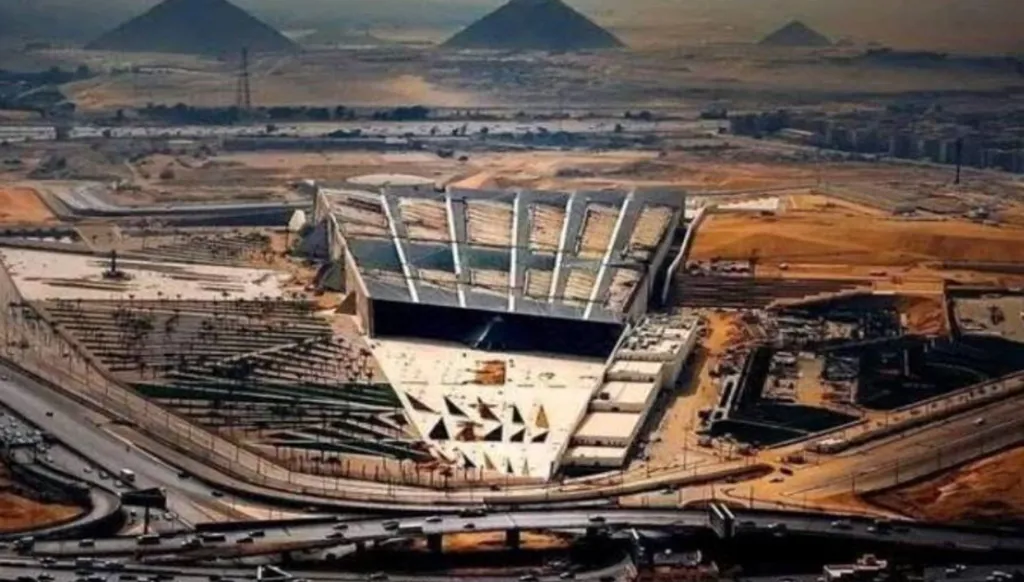 رحلة عبر التاريخ... القاهرة تستعد لافتتاح "أكبر متحف في العالم"