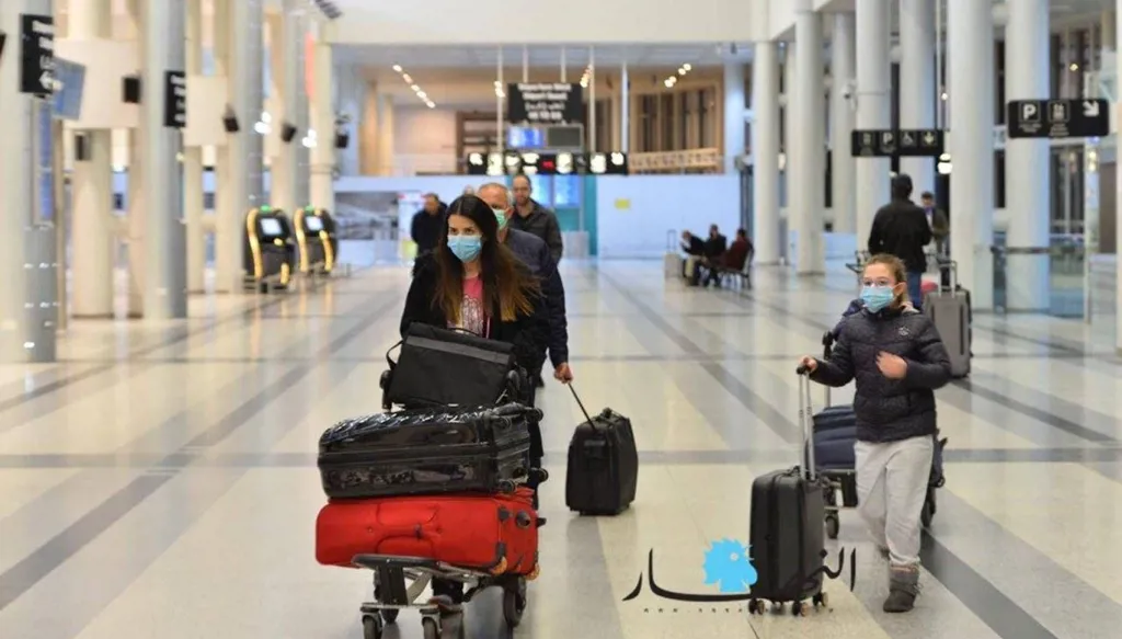 بين الاغتراب والصمود: هكذا يواجه الشباب اللبناني قسوة أيام الحرب