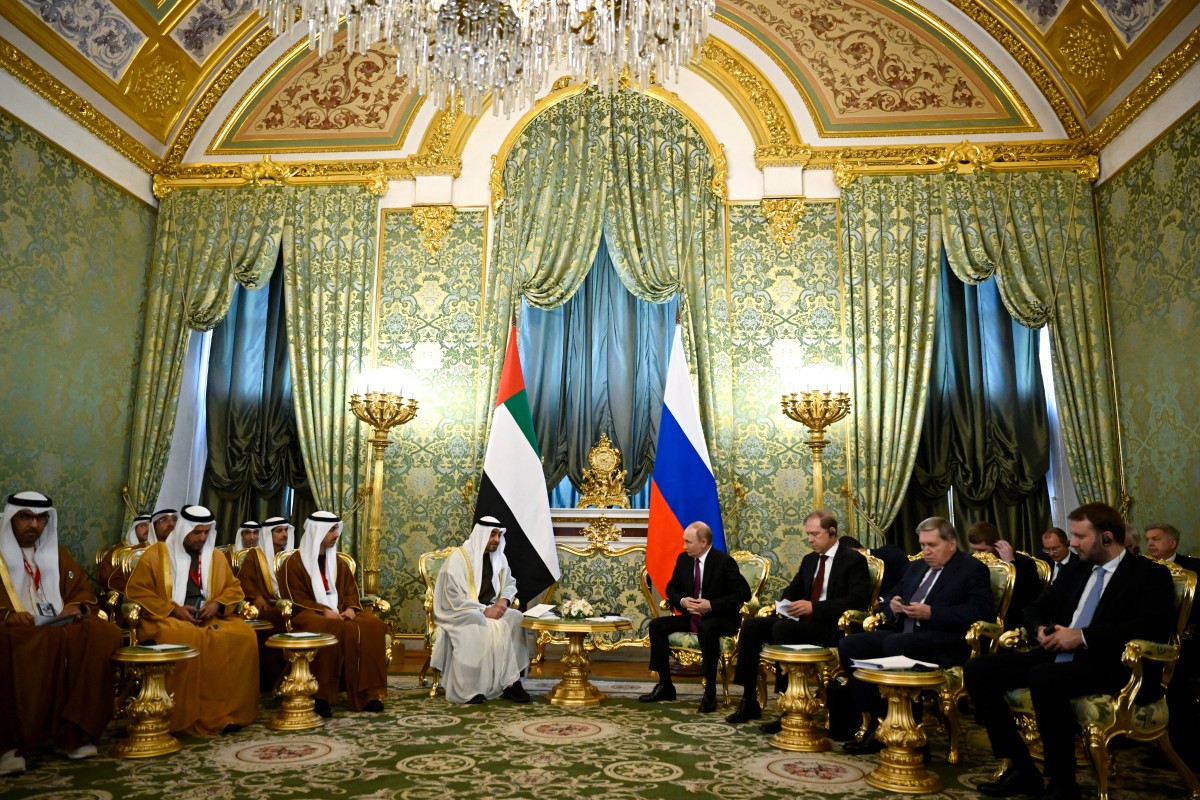 بن زايد وبوتين (وكالات)