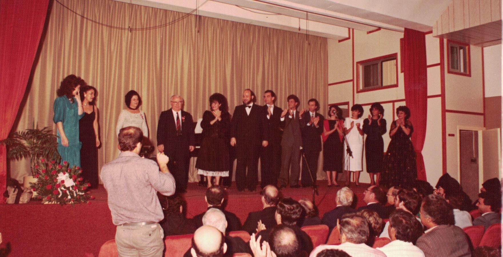 لقّبت بـ"صانعة الأصوات": بديعة حداد ابنة الكبير المنسي وديع صبرا إلى الواجهة من جديد