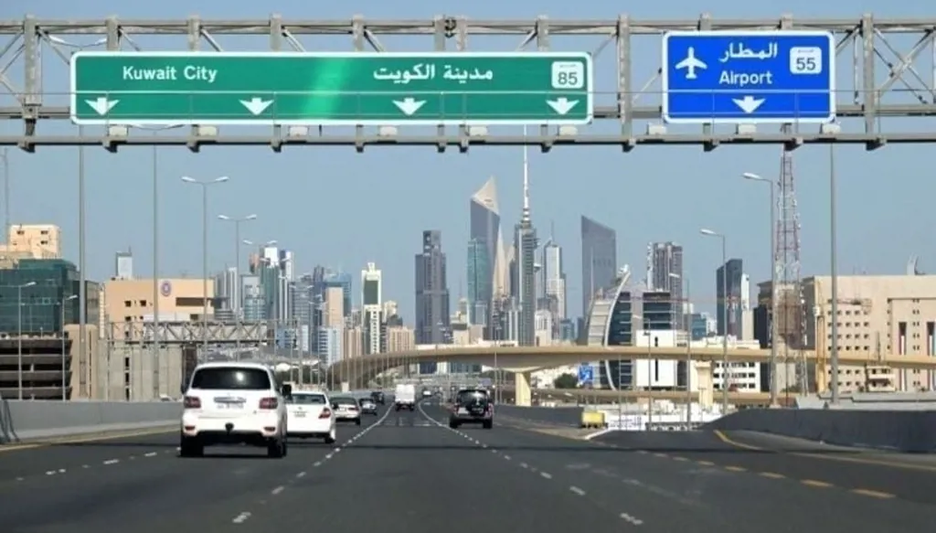 الكويت: هجمات إيرانية تسببت بإصابات وأضرار جسيمة في رادار المطار الدولي
