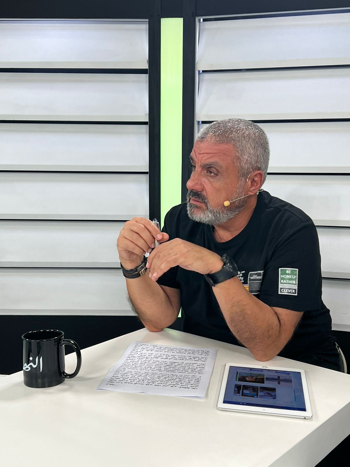 الزميل نمر جبر.