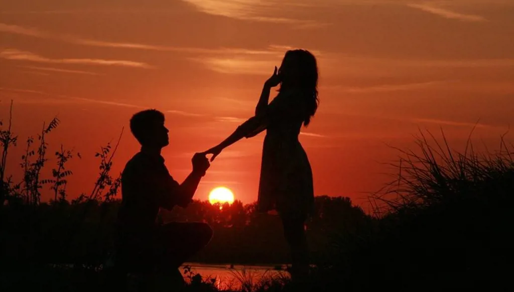 الكلمة… قدرٌ يتشكّل في أفواهنا