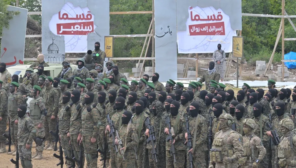 تقرير: الوحدة 121 في "حزب الله" تعود... وإجراءات أمنية لعون وسلام