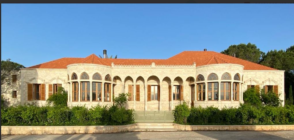 الجنوب الآتي إلينا من  دار زفتا للثقافة: جوهرة معمارية بضخامة قصريّ بسترس والداعوق