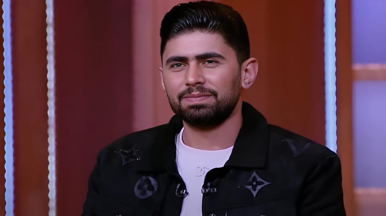 "المطرب النقّاش" يعود لمهنته الأصلية بعد تخلّي الجميع عنه