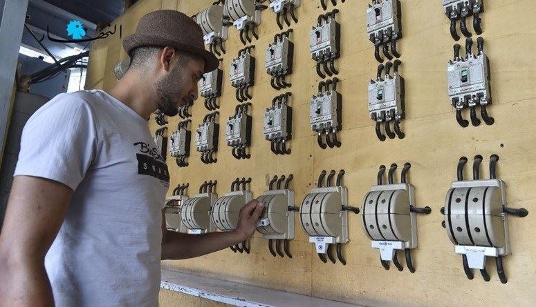 مع تمسّك "كهرباء لبنان" بتعرفتها... صناعيّون يرفعون الصوت وهجرة متواصلة للمشتركين
