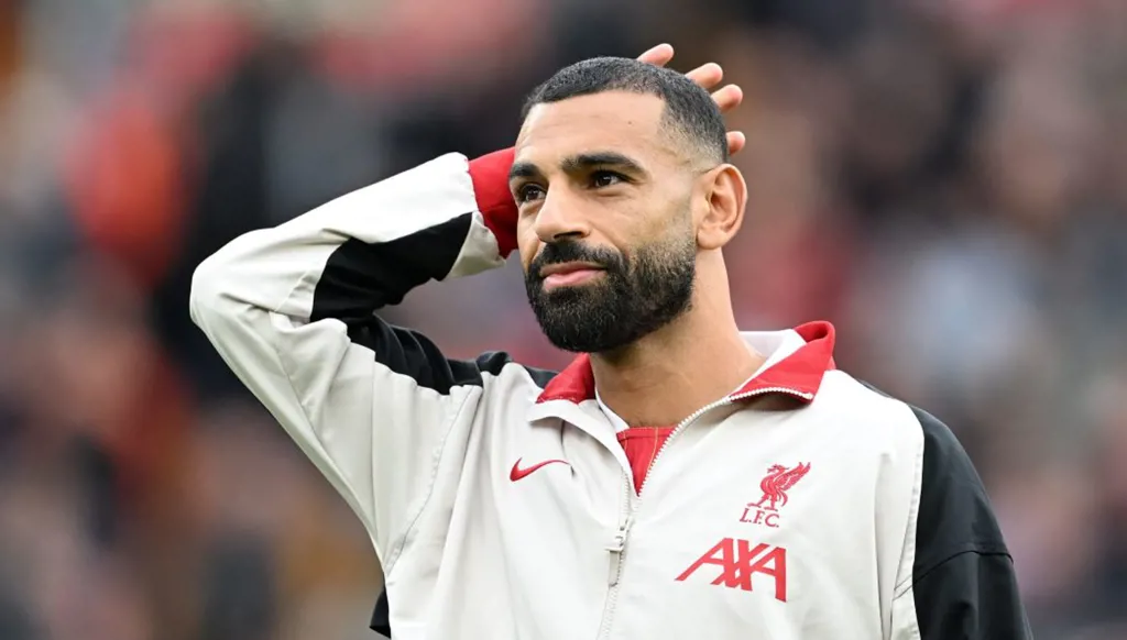 محمد صلاح يودّع ليفربول بصورة "مقلوبة" على "إنستغرام"
