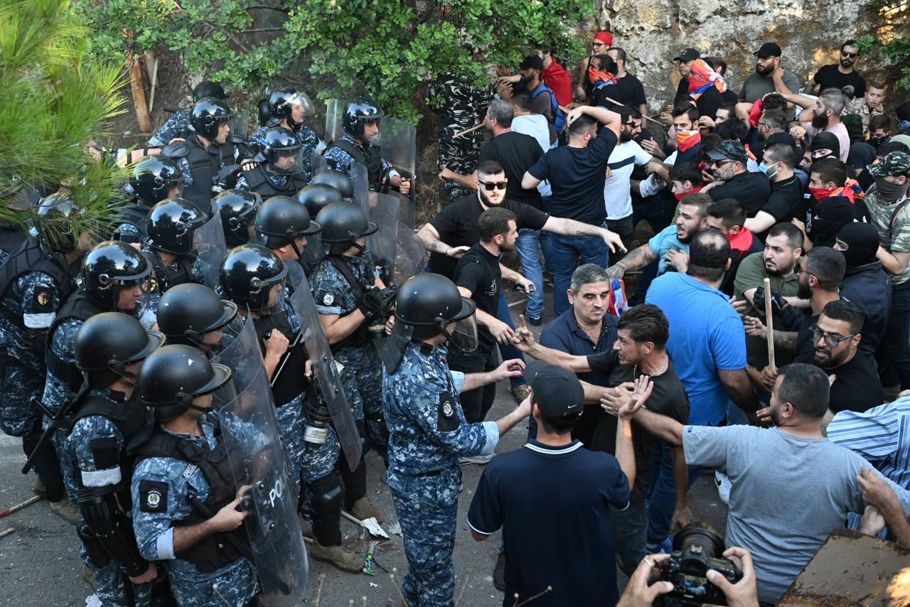 (حسام شبارو).