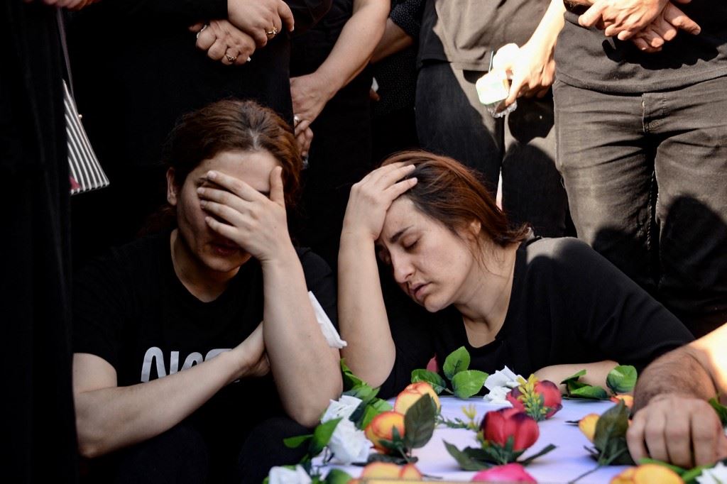 حريق قرقوش: إقالة مسؤولين محليّين في نينوى "لثبوت تقصيرهم وإهمالهم"
