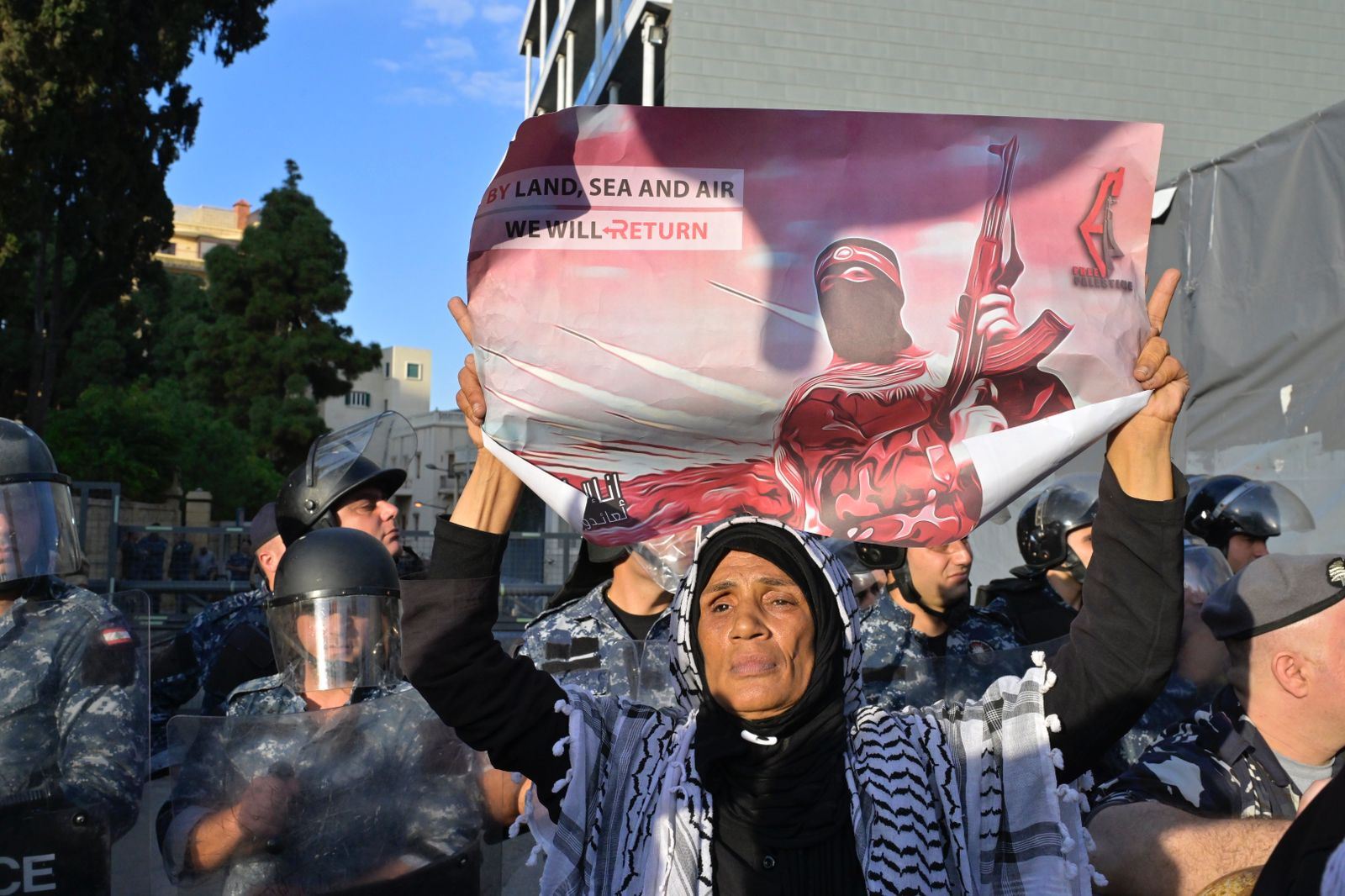 5 أخبار بارزة في صباح "النهار" - إسرائيل تقتحم مستشفى الشفاء والمواجهة الجنوبية أمام مفترق حاسم في أسبوعين