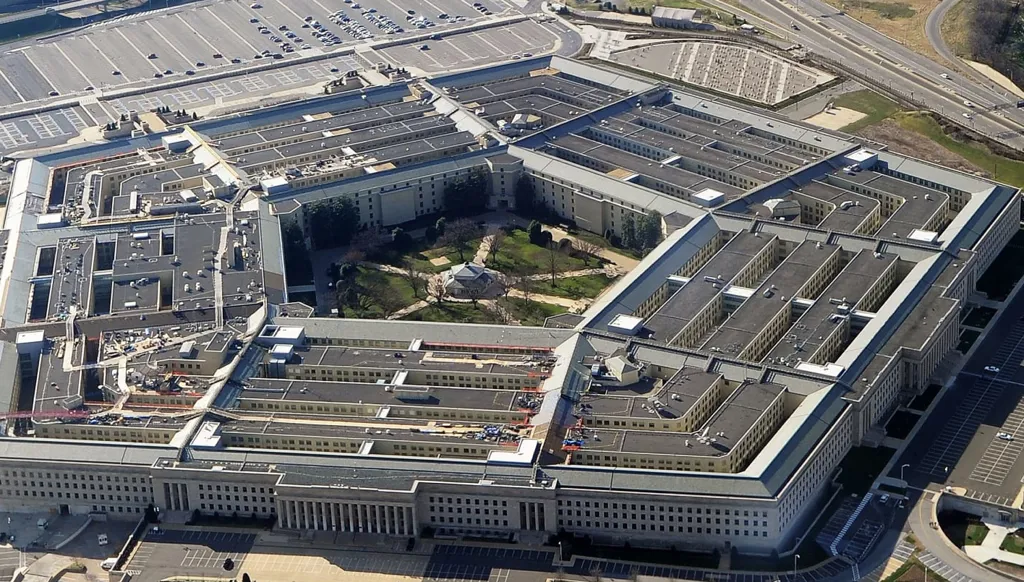 "تقليص عدد الضباط"... البنتاغون يستعد لإعادة هيكلة الجيش الأميركي