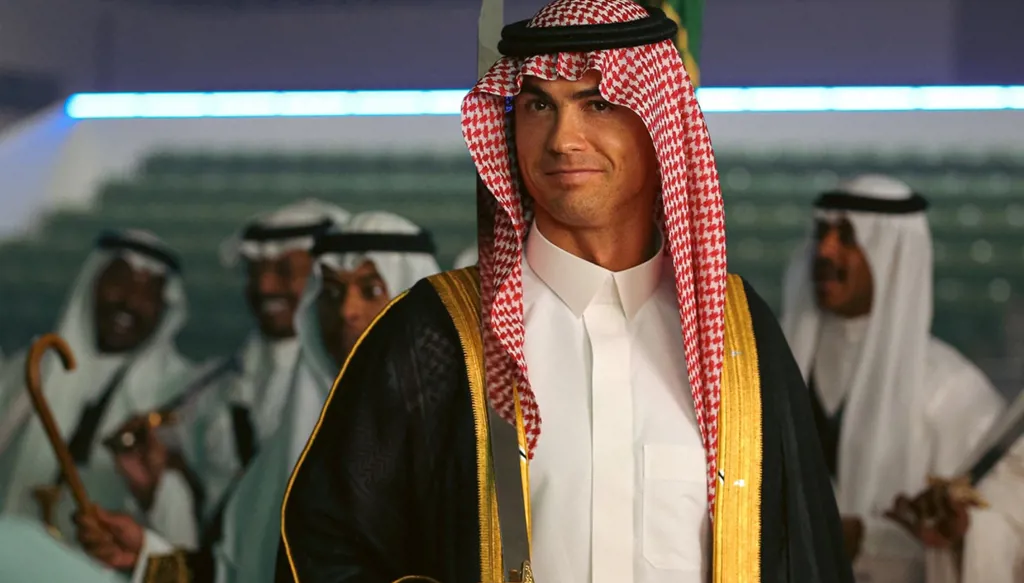 رونالدو يدعم ملف السعودية لاستضافة كأس العالم 2034