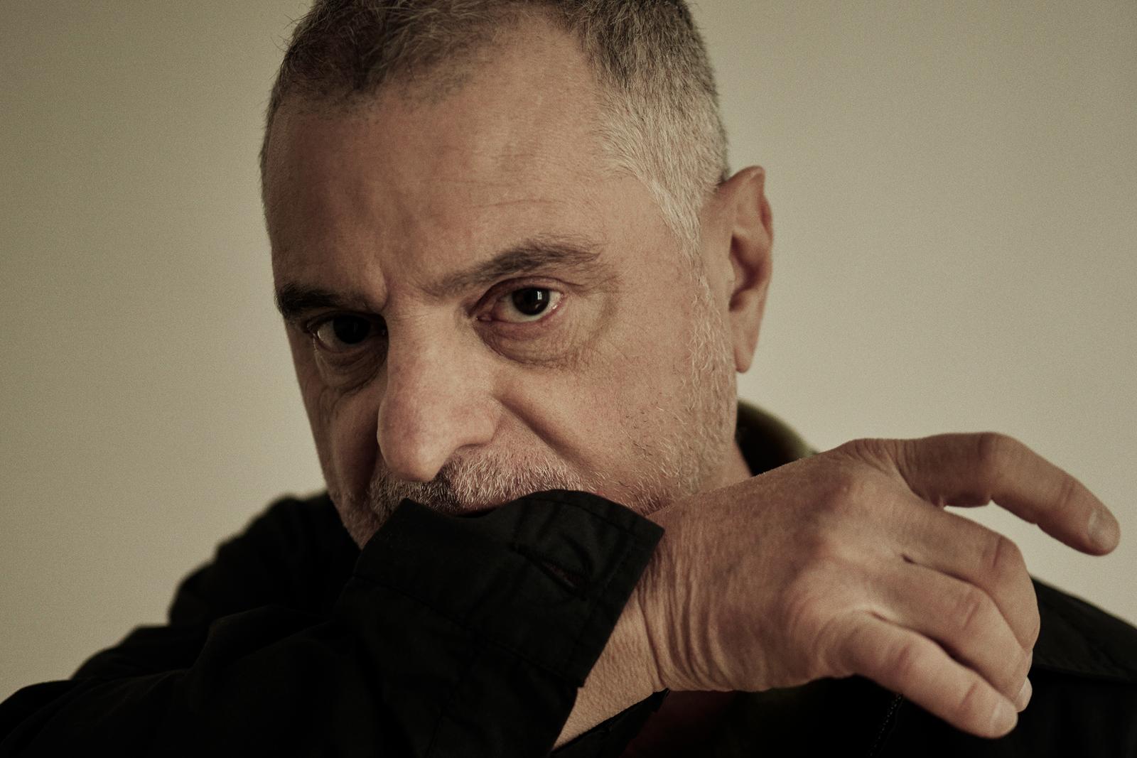 بيار سالفادوري.