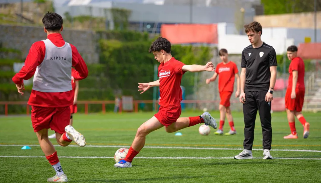 يحمل في قلبه خريطة بلده... نهاد جبر موهبة كرويّة واعدة (صور)