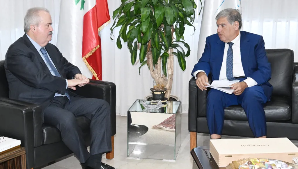 "الريجي" وشتلة التبغ بين الصمود وقسوة الخسائر: الحرب تضرب المزارعين والإنتاج