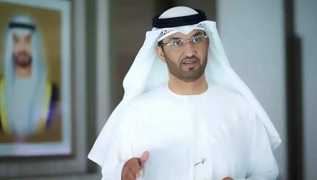 سلطان الجابر: مضيق هرمز "ليس ملكاً لإيران"... ولا يحق لها تقييد الملاحة