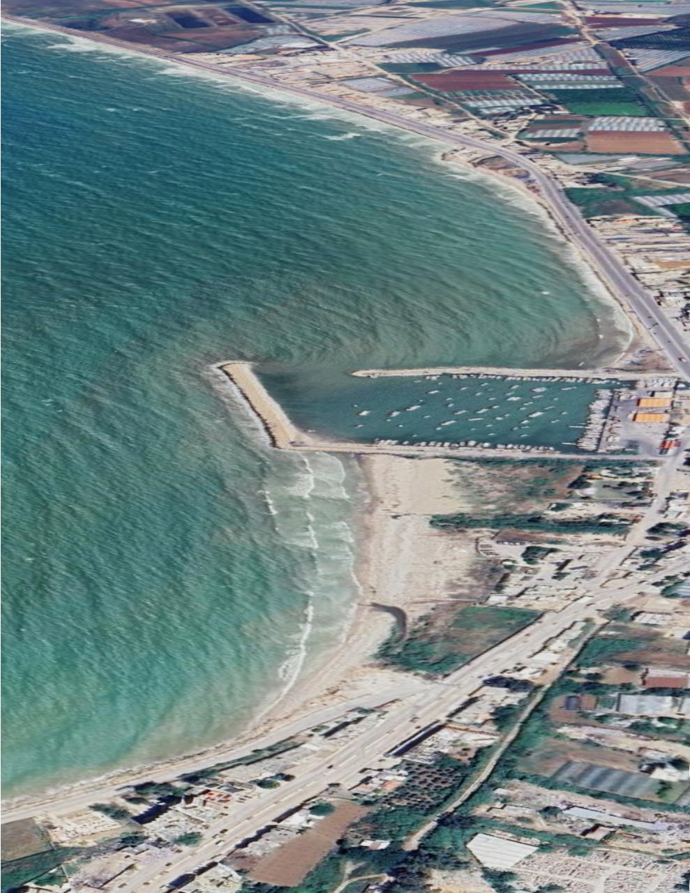 صورة جوية حديثة للمرفأ.
