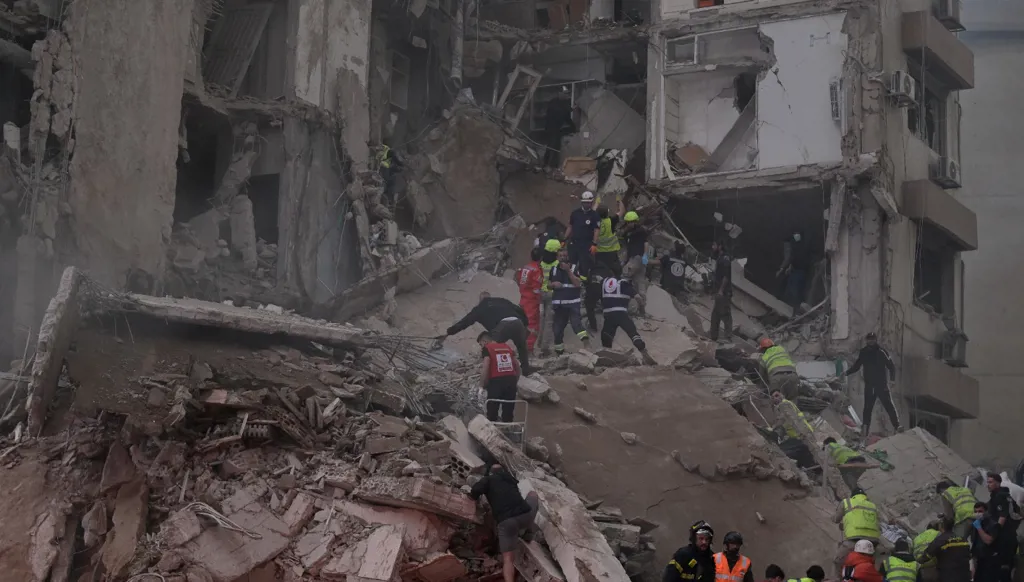 Les autorités libanaises avertissent les résidents de rester en sécurité face aux attaques israéliennes en cours