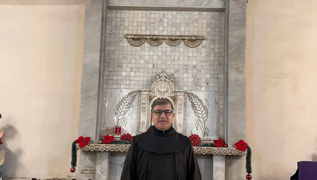 رجل دين مسيحي يكشف لـ"النهار" تفاصيل لقائه مع مساعدة وزير الخارجية الأميركية بربرا ليف في دمشق (فيديو)