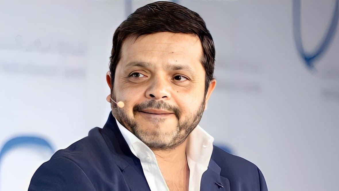 محمد هنيدي يعلن حصوله على الجنسية السعودية... وتركي آل الشيخ يدعم "صعيدي في الجامعة الأميركية"