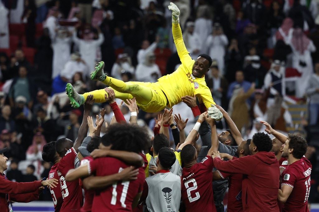 حارس قطر نجم ركلات الترجيح في كأس آسيا
