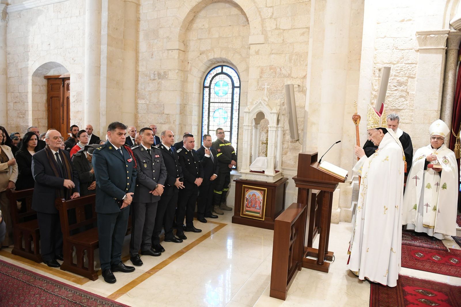 خلال قداس الأحد (بكركي).