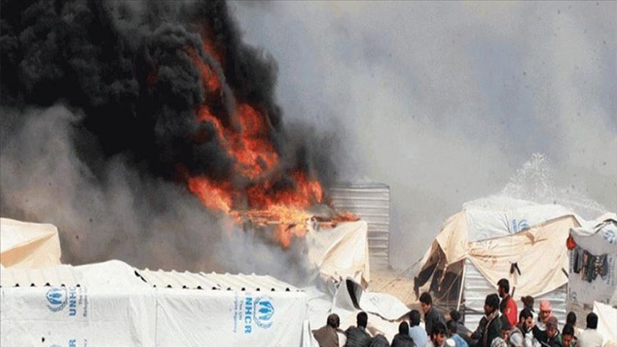 في عرسال... حريق في مخيّم رمضان للنازحين السوريين