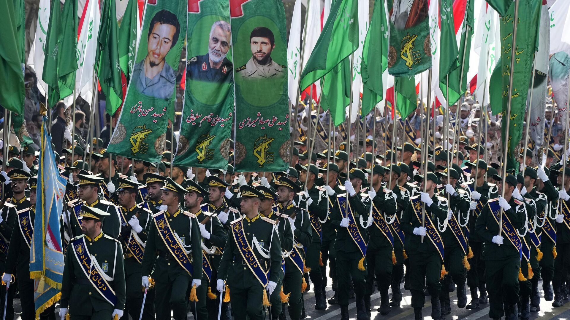  الحرس الثوري الإيراني.