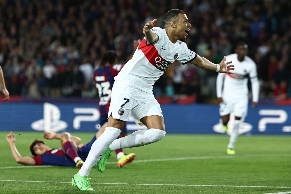 سان جيرمان يقلب الطاولة على برشلونة ويبلغ نصف النهائي لدوري أبطال أوروبا