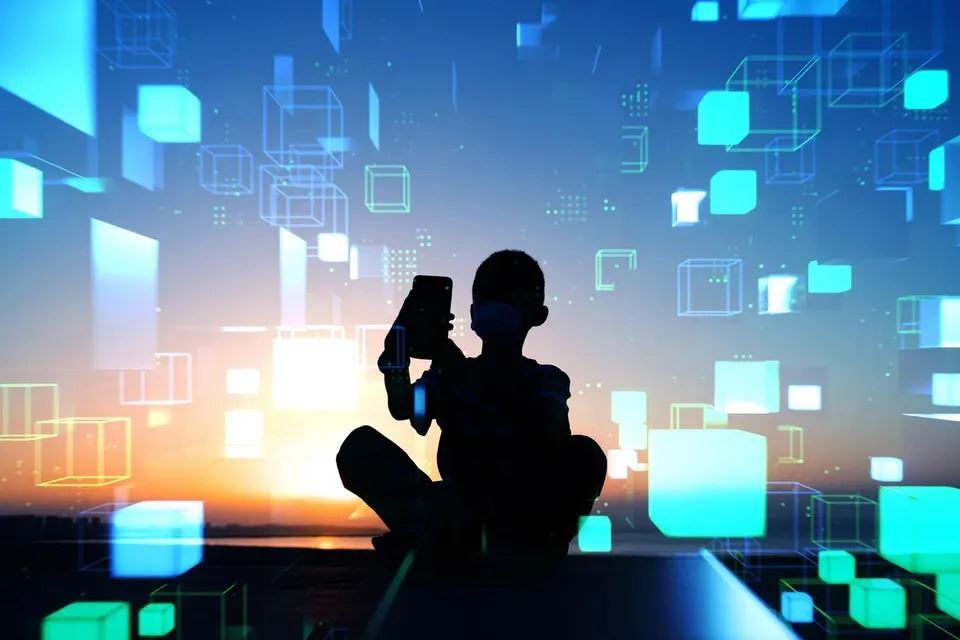 بعد فضيحة عصابة "التيكتوكرز"... على الأهالي دق ناقوس الخطر وإلاّ!