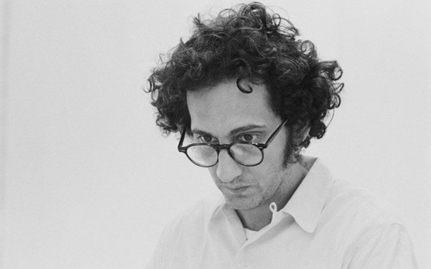 وفاة الأميركي فرانك ستيلا أحد أبرز أسماء الفن التبسيطي عن 87 عاماً